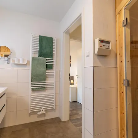 Neue Liebe Haffkrug 4 - Mit Sauna, Balkon & Strandnaehe *